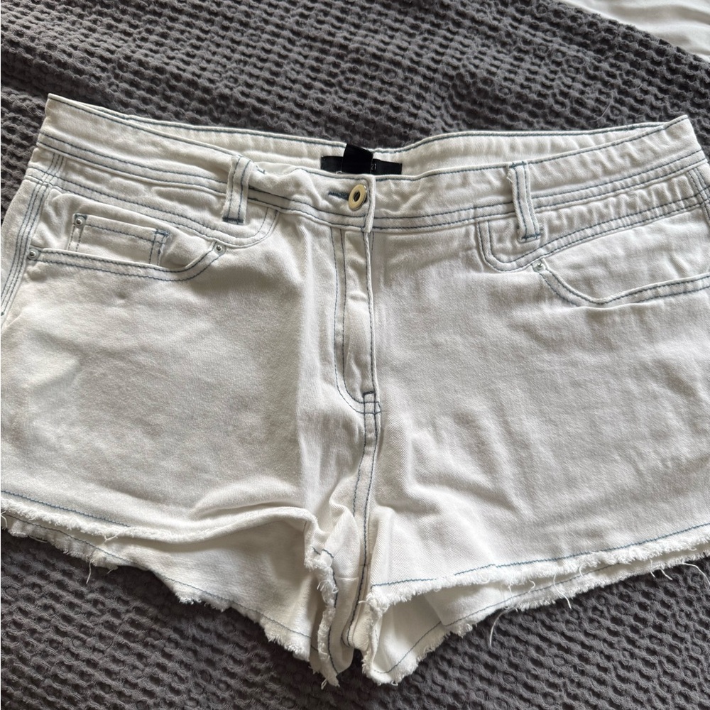 Forever 21 White Denim Women's Shorts